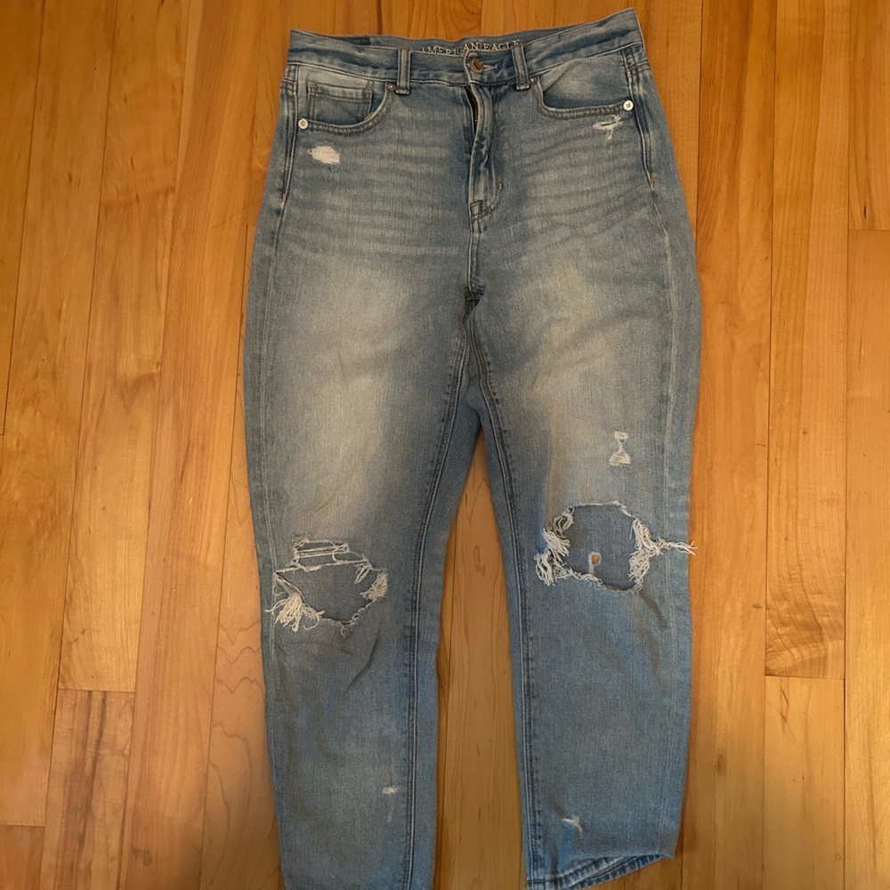 American Eagle Mom Jeans